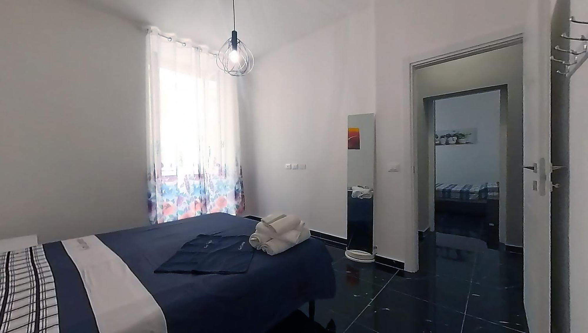 Tra Centro E Mare - Intero Appartamento Con Parcheggio Savona Luaran gambar